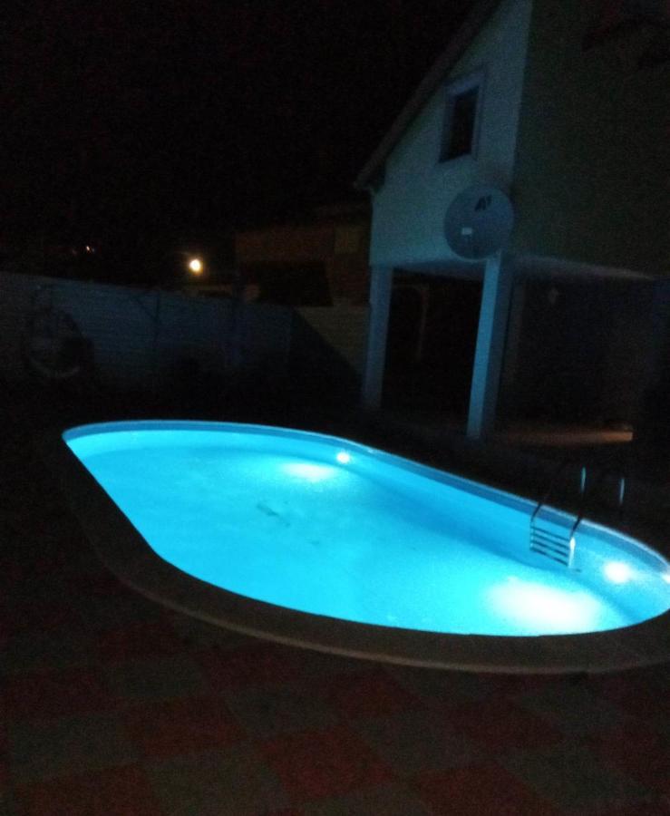 Holiday Home Lucija Sveti Filip i Jakov Exteriör bild